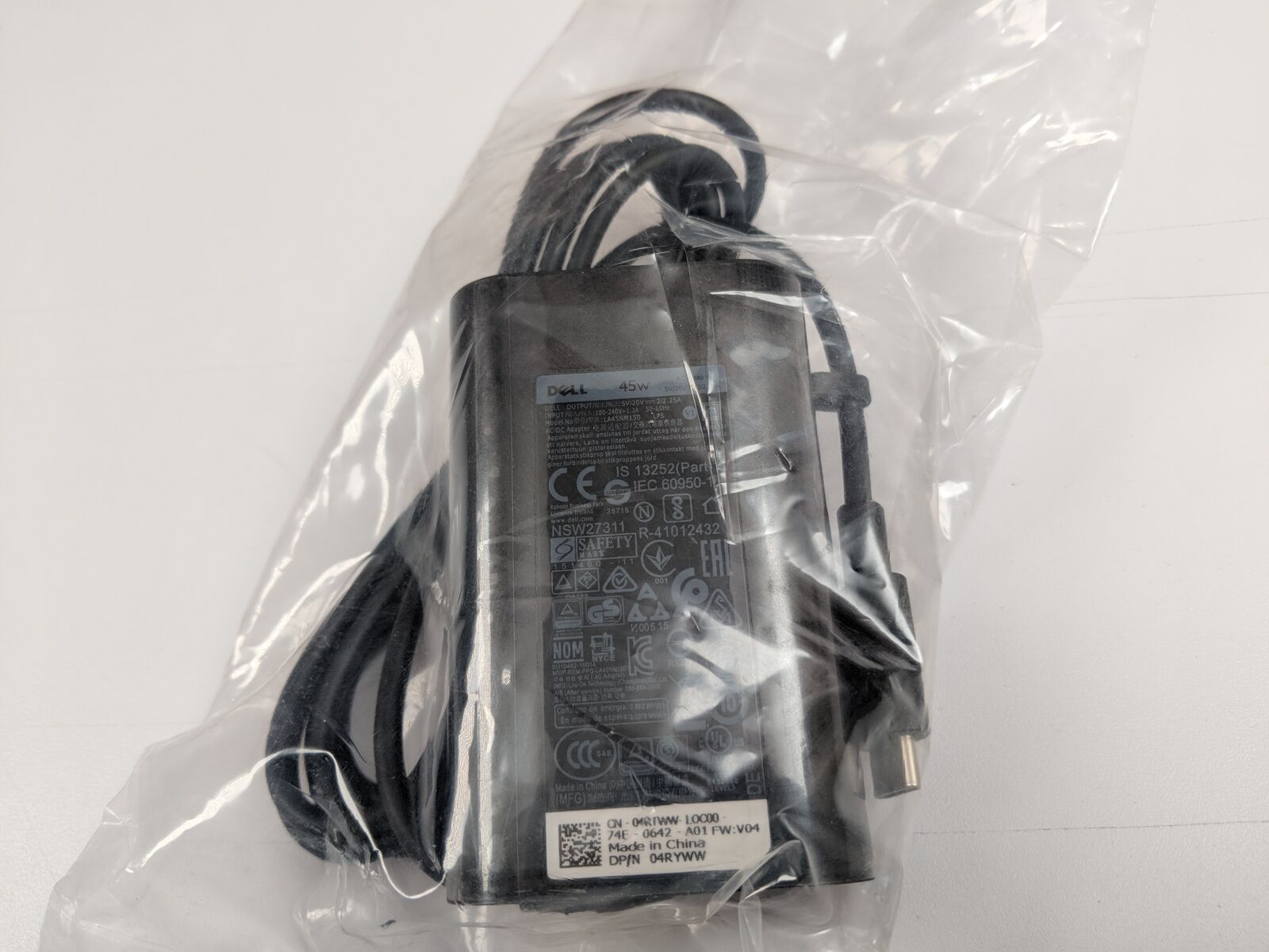Dell 45W AC Adapter Charger USB-C Type C XPS 13 9365 9370 9380 9300 9310 MPN: LA45NM150 689C4 HDCY5 8XTW5 Brand: Dell Dell 45W AC Adapter Charger USB-C Type C XPS 13 9365 9370 9380 9300 9310 MPN: LA45NM150 689C4 HDCY5 8XTW5 Brand: Dell