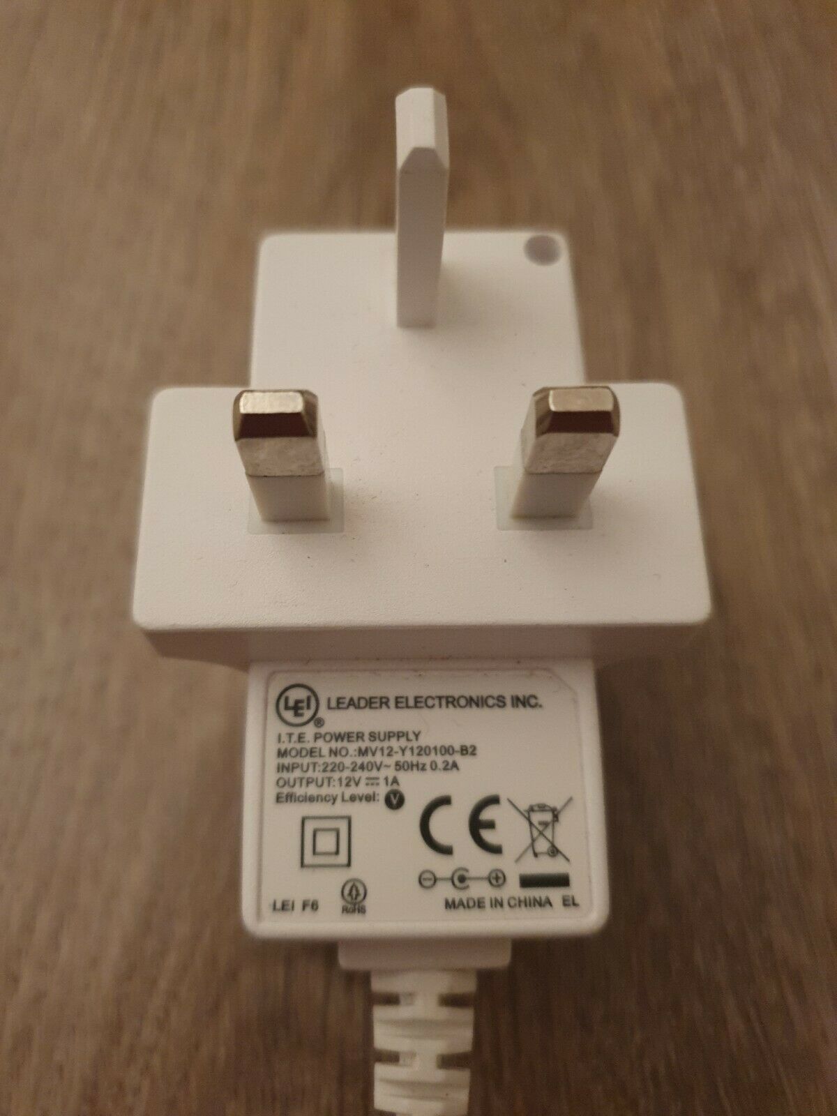 Genuine Original leader MV12-Y120100-B2 Power Supply Adaptateur UK Brand: LEADER Output Voltage: 12V Type: AC/D Genuine Original leader MV12-Y120100-B2 Power Supply Adaptateur UK Brand: LEADER Output Voltage: 12V Type: AC/D
