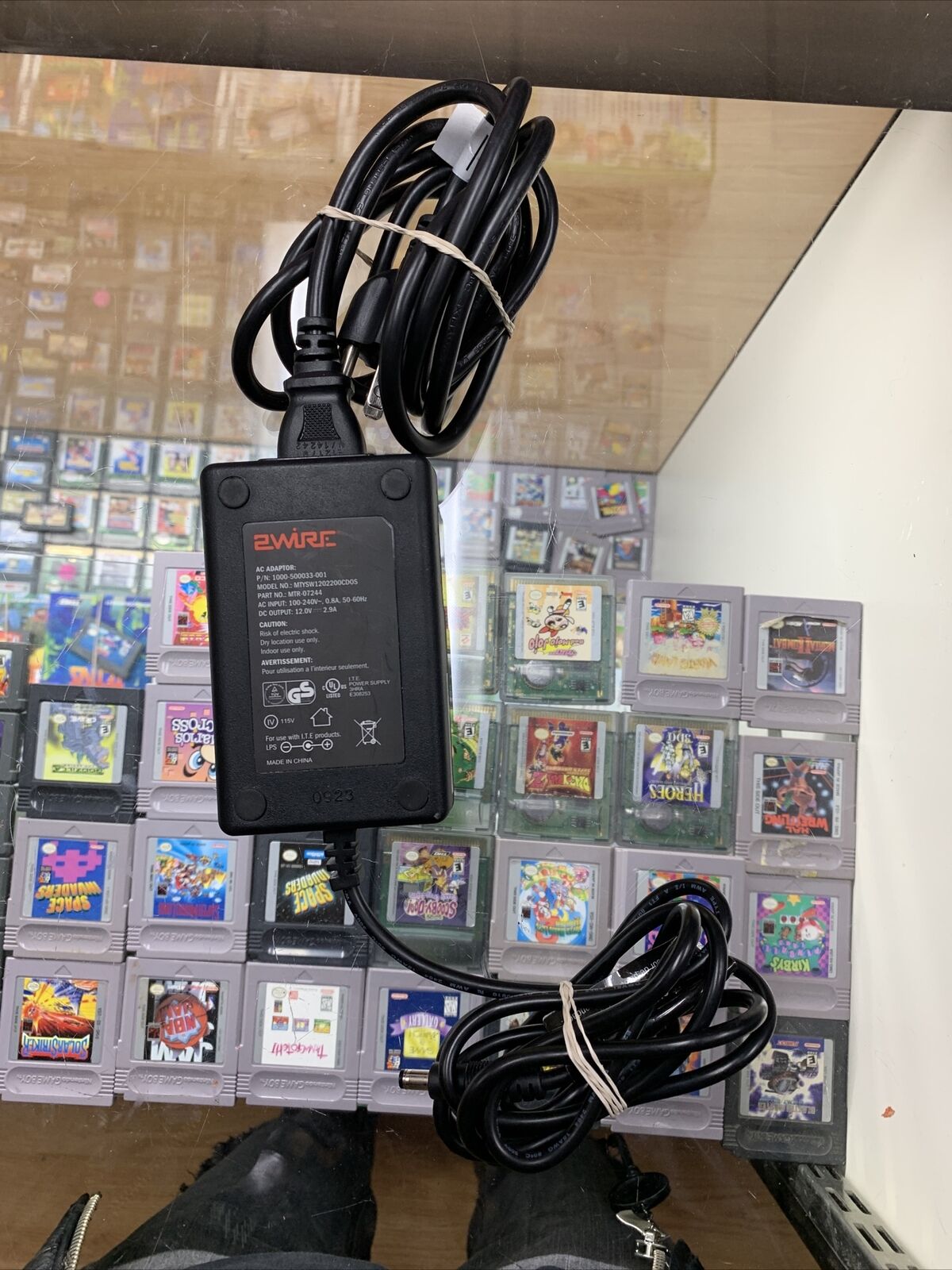 2Wire MTYSW1202200CD0S AC Adaptor Output 12V2.9A Power Supply Transformer Brand: 2Wire Type: Transformer Connection 2Wire MTYSW1202200CD0S AC Adaptor Output 12V2.9A Power Supply Transformer Brand: 2Wire Type: Transformer Connection