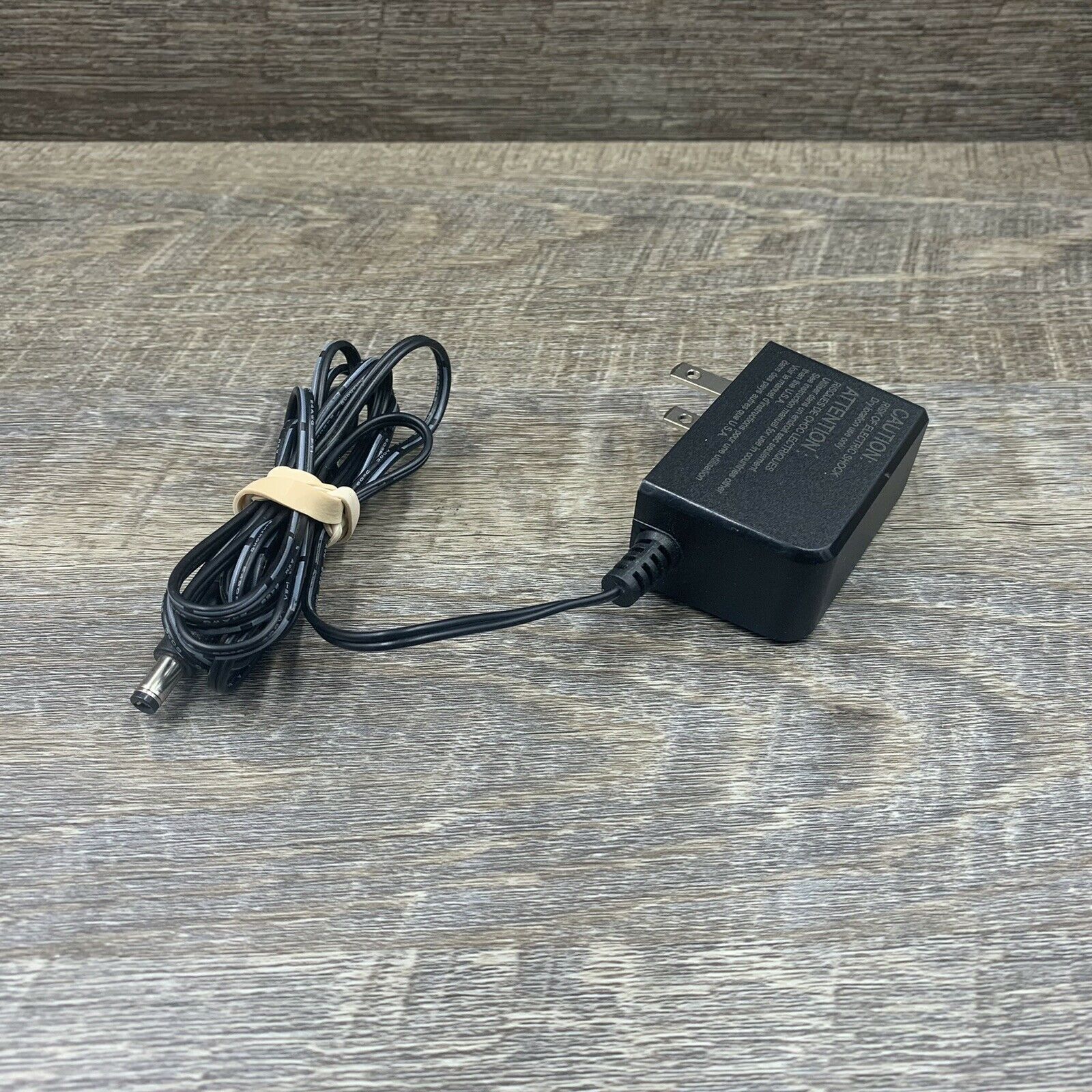 AMC AC Adapter Model AD-0121900060US 19V 0.6A Class 2 Power Supply Country/Region of Manufacture: China Custom Bundle AMC AC Adapter Model AD-0121900060US 19V 0.6A Class 2 Power Supply Country/Region of Manufacture: China Custom Bundle