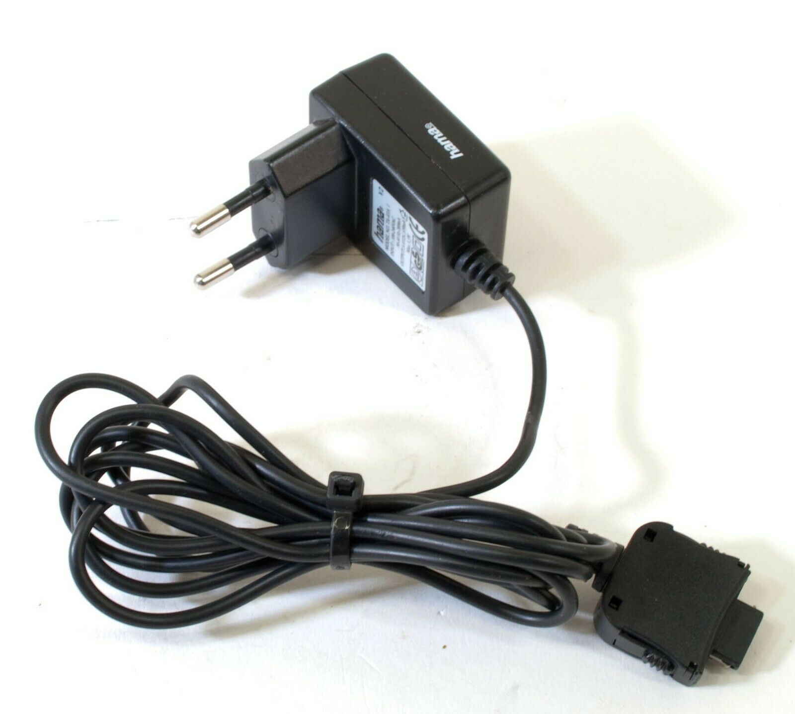 Hama TA-03A 1 AC Adapter 5.4V 650mA Original Charger Power Supply Output Current: 650 mA Voltage: 5.4 V MPN: TA-03A 1 T Hama TA-03A 1 AC Adapter 5.4V 650mA Original Charger Power Supply Output Current: 650 mA Voltage: 5.4 V MPN: TA-03A 1 T