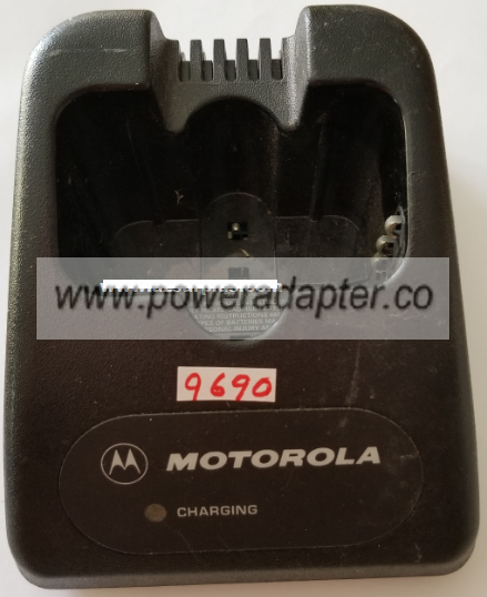 MOTOROLA HTN9014C 120V STANDARD CHARGER ONLY NO ADAPTER INCLUDED MOTOROLA HTN9014C 120V STANDARD CHARGER ONLY NO ADAPTER INCLUDED