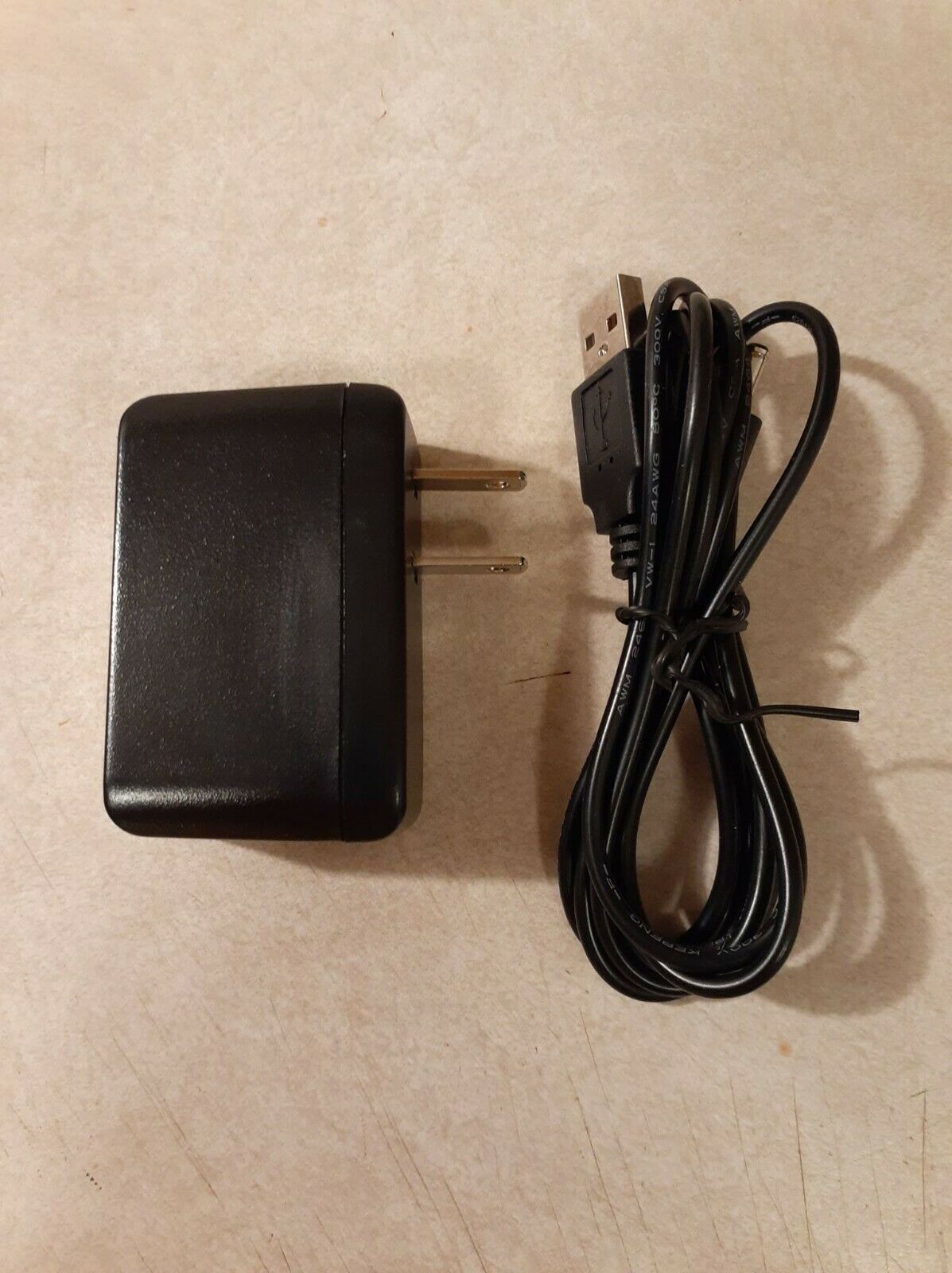 Genuine AC Power Adapter For Daylight Company Naturalight UN1327 Smart Light Genuine AC Power Adapter For Daylight Com Genuine AC Power Adapter For Daylight Company Naturalight UN1327 Smart Light Genuine AC Power Adapter For Daylight Com