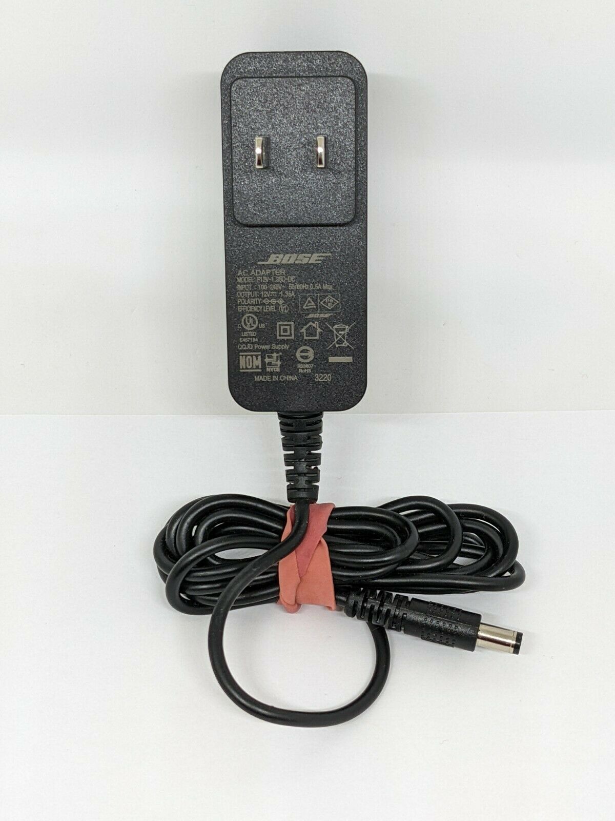 Bose SoundDock XT Speaker Original AC Adapter F12V-1.35C-DC OEM Power Supply Compatible Brand: For Bose Material: R Bose SoundDock XT Speaker Original AC Adapter F12V-1.35C-DC OEM Power Supply Compatible Brand: For Bose Material: R