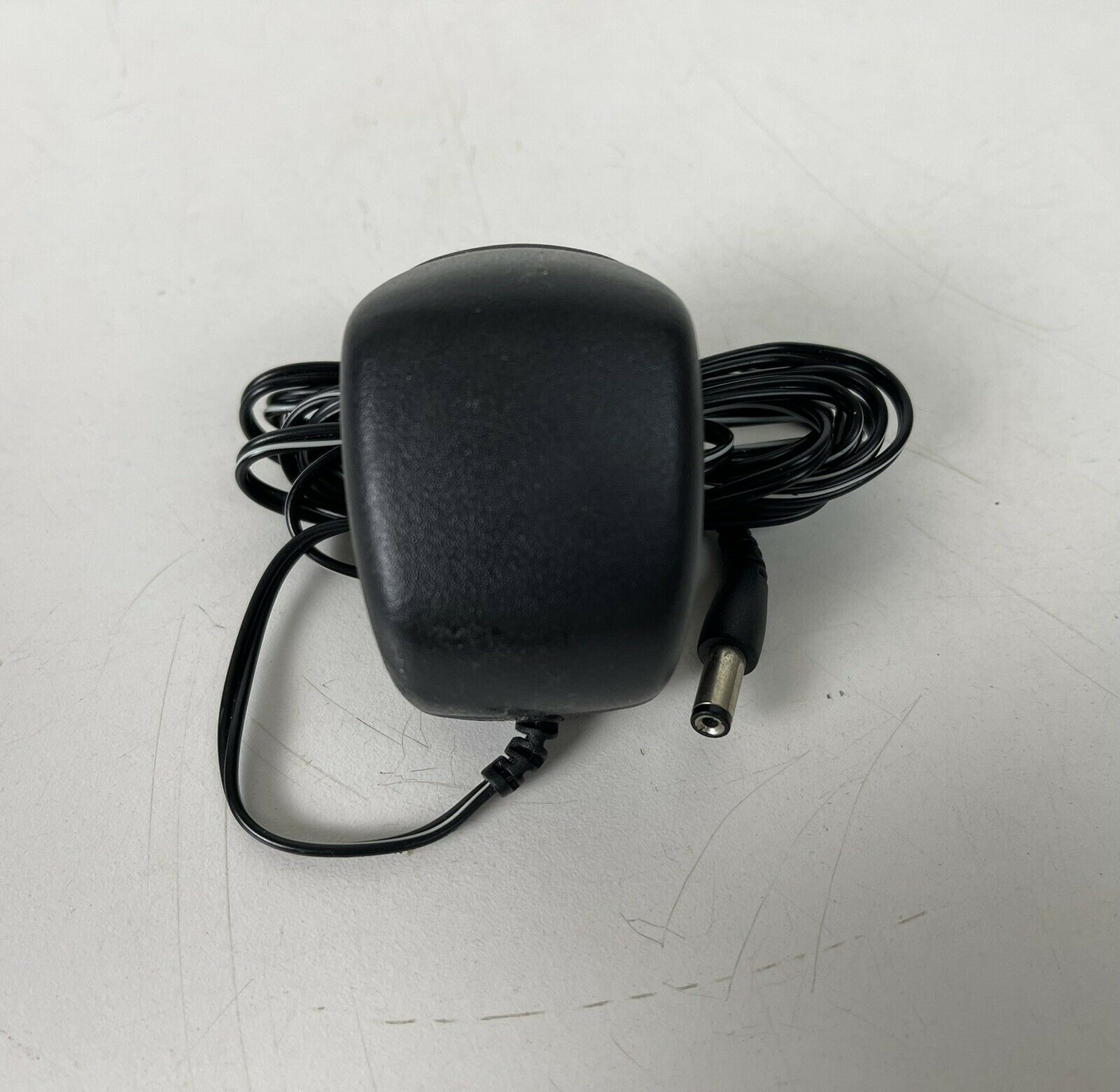 Genuine Southern Telecom KA12D090050034U Output 9 V 500 mA Power Supply Adapter Type: Power Adapter Voltage: 9 V Co Genuine Southern Telecom KA12D090050034U Output 9 V 500 mA Power Supply Adapter Type: Power Adapter Voltage: 9 V Co