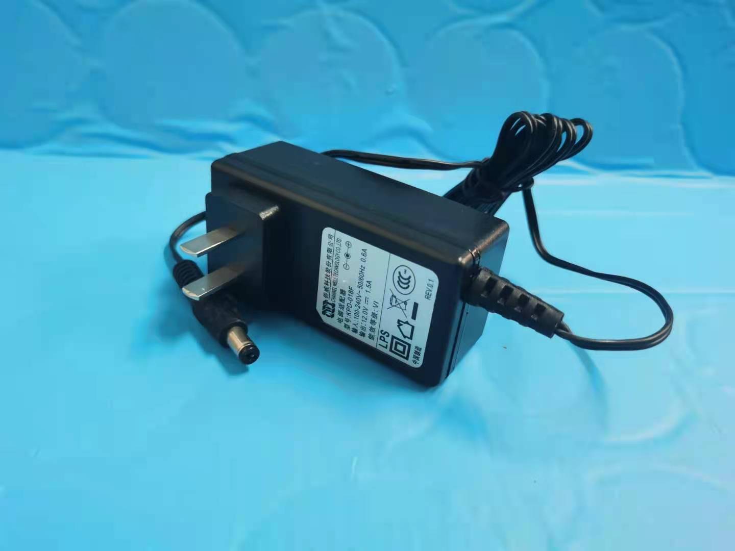 Genuine CWT AC Adapter KPD-018F 12V 1.5A Power Supply With Plug Brand: CWT Type: AC Adapter Color: Black MPN: KPD- Genuine CWT AC Adapter KPD-018F 12V 1.5A Power Supply With Plug Brand: CWT Type: AC Adapter Color: Black MPN: KPD-