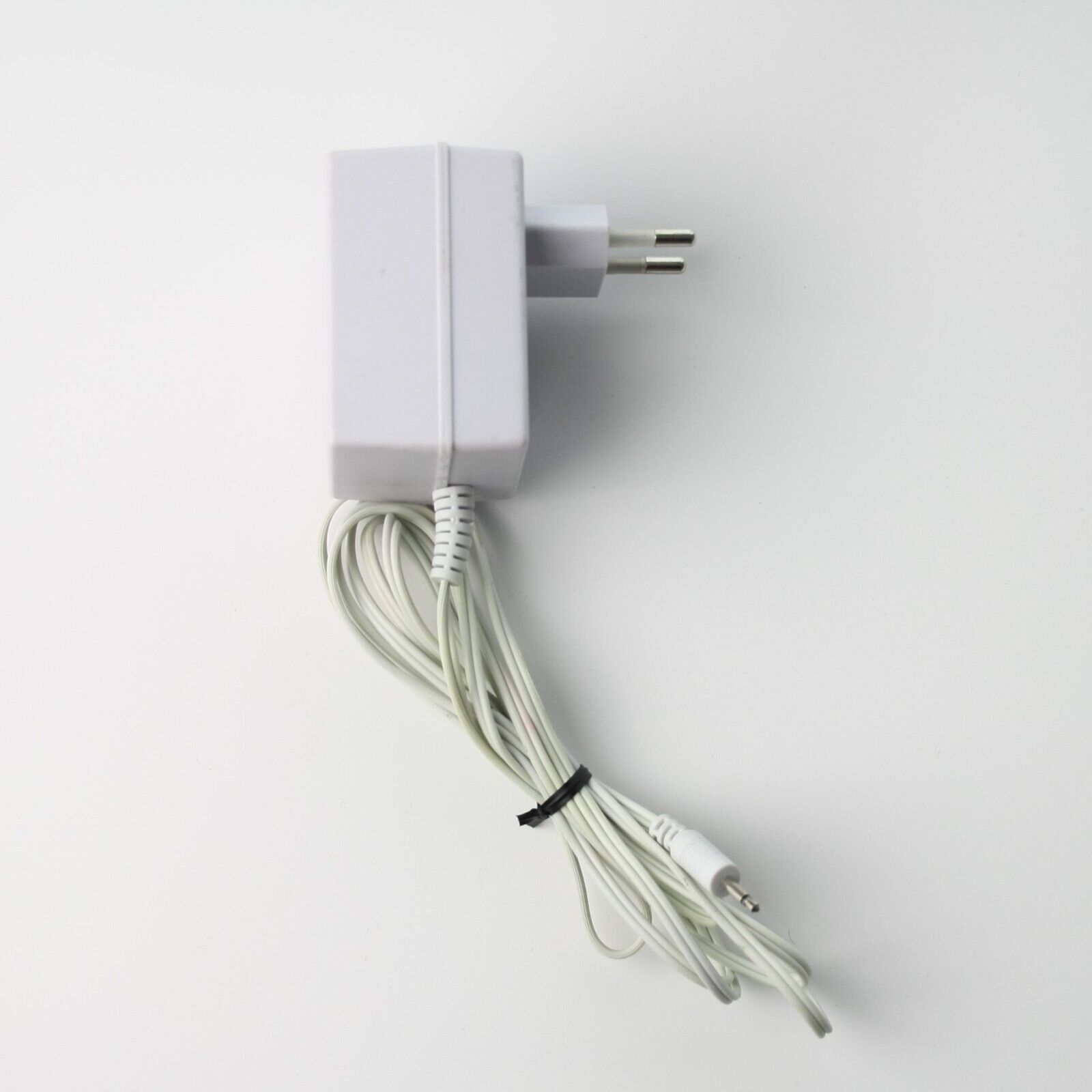 Genuine Power Supply AC/DC Adapter MWG-0241000D Output 2.4V-1000mA Marke: Markenlos Produktart: Netzteil Original N Genuine Power Supply AC/DC Adapter MWG-0241000D Output 2.4V-1000mA Marke: Markenlos Produktart: Netzteil Original N