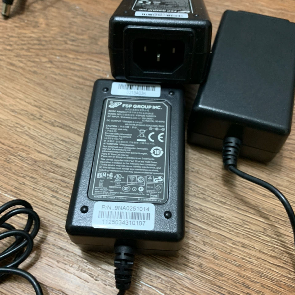 Original Huasan H3C EWPAM2NPOE Gigabit POE power supply 48V0.52 adapter FSP025-1AD207A Product Specifications: 48v-0.52 Original Huasan H3C EWPAM2NPOE Gigabit POE power supply 48V0.52 adapter FSP025-1AD207A Product Specifications: 48v-0.52