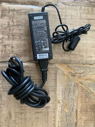 HJC Hua Jung HASU11FB/40 12V 3.30A AC Adapter Power Supply Output Voltage(s): 12 V Brand: HJC Hua Jung MPN: HASU11FB HJC Hua Jung HASU11FB/40 12V 3.30A AC Adapter Power Supply Output Voltage(s): 12 V Brand: HJC Hua Jung MPN: HASU11FB