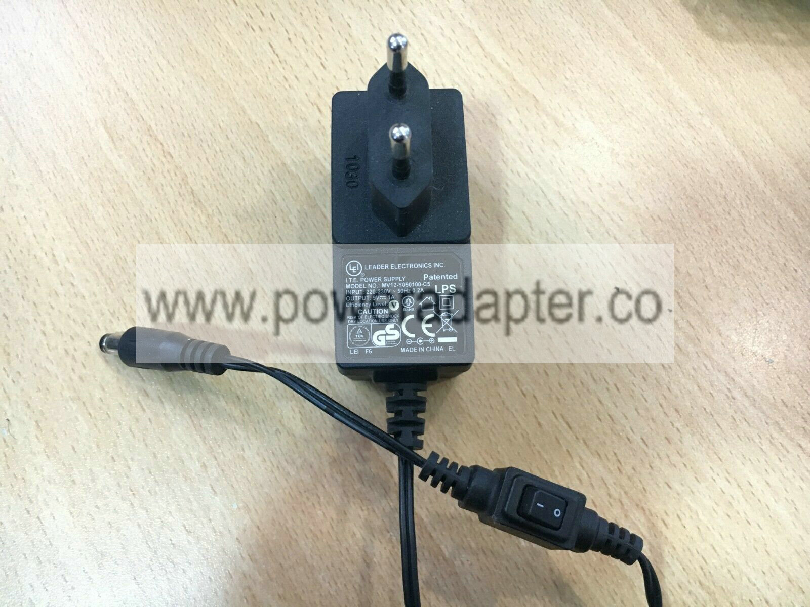 LEI POWER ADAPTER MV12-Y090100-C5 9V 1A EU PLUG LEI POWER ADAPTER MV12-Y090100-C5 9V 1A EU PLUG USED - EXCELLENT CON LEI POWER ADAPTER MV12-Y090100-C5 9V 1A EU PLUG LEI POWER ADAPTER MV12-Y090100-C5 9V 1A EU PLUG USED - EXCELLENT CON