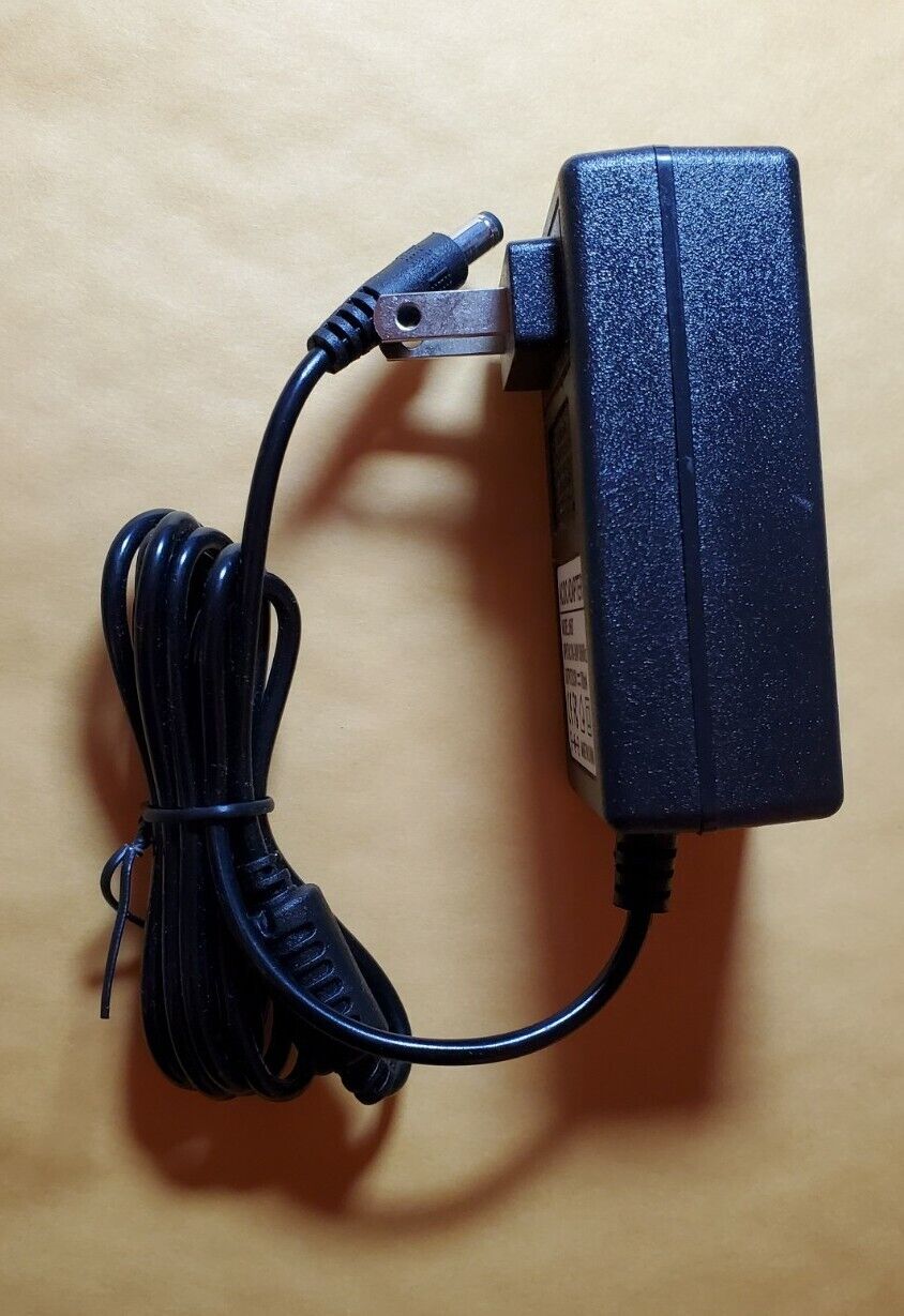 5V 2.5A AC/DC Adapter Charger Power Supply For D-Link DI-624 DI-704GU Router 5V 2.5A AC/DC Adapter Charger Power Supply 5V 2.5A AC/DC Adapter Charger Power Supply For D-Link DI-624 DI-704GU Router 5V 2.5A AC/DC Adapter Charger Power Supply