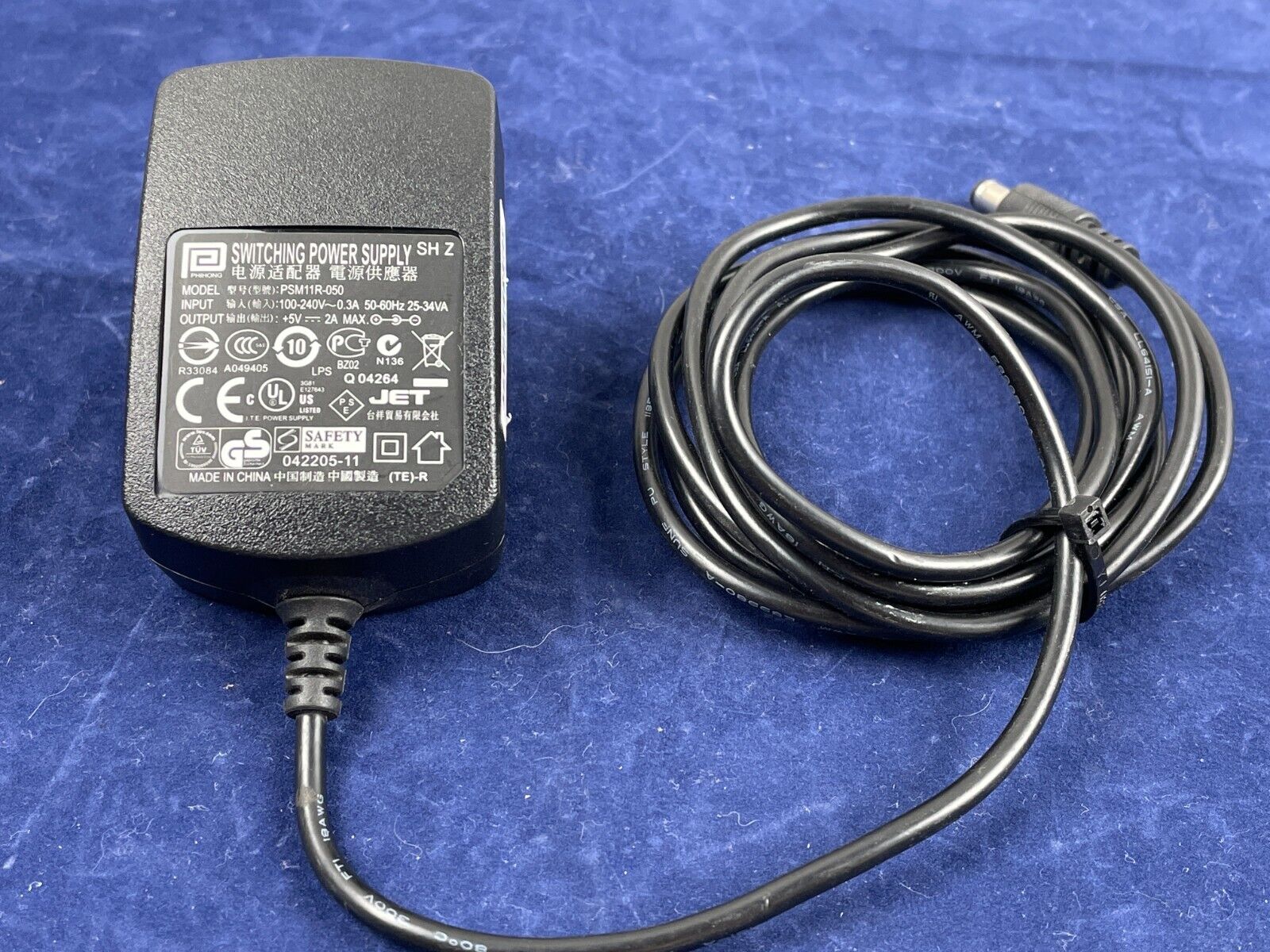 PHIHONG PSM11R-050 100-240V SWITCHING 5V 2A AC POWER SUPPLY ADAPTER 5.5 x 2.5MM Type: AC/DC Adapter MPN: PSM11R-050 PHIHONG PSM11R-050 100-240V SWITCHING 5V 2A AC POWER SUPPLY ADAPTER 5.5 x 2.5MM Type: AC/DC Adapter MPN: PSM11R-050